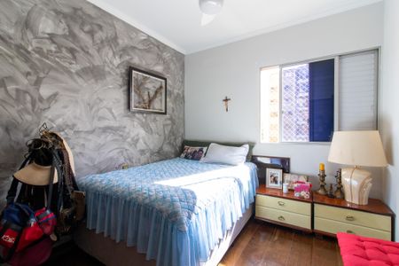 Apartamento à venda com 98m², 3 quartos e 2 vagasQuarto 2