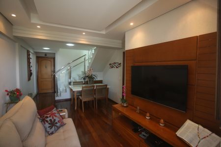 Apartamento para alugar com 213m², 4 quartos e 3 vagasSala