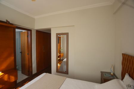 Apartamento para alugar com 213m², 4 quartos e 3 vagasSuíte
