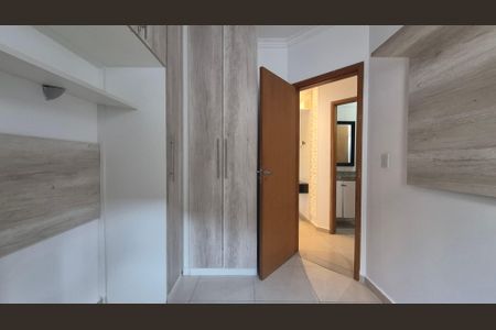 Apartamento à venda com 68m², 2 quartos e 1 vagaQuarto