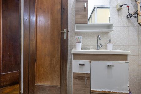 Apartamento à venda com 60m², 2 quartos e sem vagaBanheiro