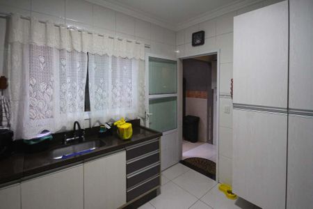 Casa à venda com 200m², 3 quartos e 2 vagasCozinha