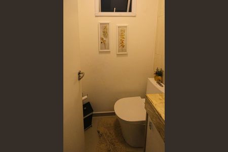 Casa à venda com 200m², 3 quartos e 2 vagasLavabo