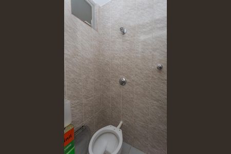Apartamento à venda com 126m², 3 quartos e 2 vagas Apartamento à venda com 126m², 3 quartos e 2 vagasBanheiro de serviço
