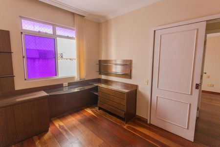 Apartamento à venda com 126m², 3 quartos e 2 vagas Apartamento à venda com 126m², 3 quartos e 2 vagasQuarto