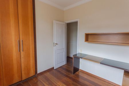 Apartamento à venda com 126m², 3 quartos e 2 vagas Apartamento à venda com 126m², 3 quartos e 2 vagasQuarto 2