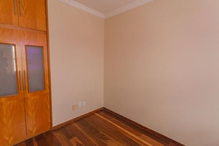 Apartamento à venda com 126m², 3 quartos e 2 vagas Apartamento à venda com 126m², 3 quartos e 2 vagasQuarto