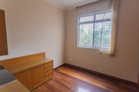 Apartamento à venda com 126m², 3 quartos e 2 vagas Apartamento à venda com 126m², 3 quartos e 2 vagasQuarto 2