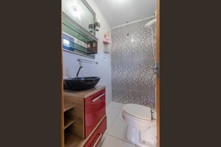 Casa à venda com 90m², 2 quartos e sem vagaBanheiro da Suíte