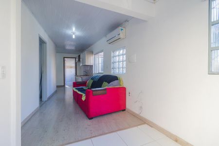 Casa à venda com 90m², 2 quartos e sem vagaSala