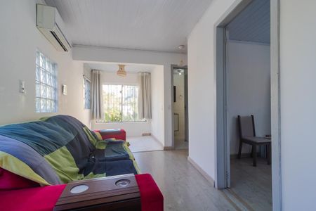 Casa à venda com 90m², 2 quartos e sem vagaSala