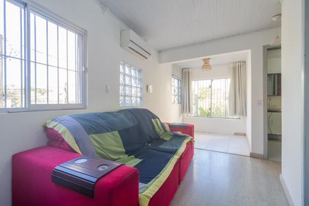 Casa à venda com 90m², 2 quartos e sem vagaSala