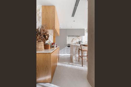 Apartamento à venda com 251m², 3 quartos e 4 vagasFoto 07