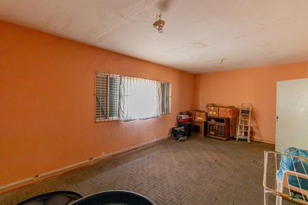 Casa à venda com 185m², 3 quartos e 3 vagas Casa à venda com 185m², 3 quartos e 3 vagasQuarto 2