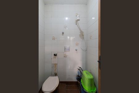 Casa à venda com 185m², 3 quartos e 3 vagas Casa à venda com 185m², 3 quartos e 3 vagasBanheiro de Serviço