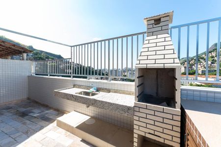 Apartamento à venda com 200m², 3 quartos e 3 vagasCobertura