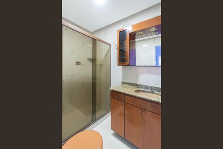 Apartamento à venda com 200m², 3 quartos e 3 vagasBanheiro Suíte 1Banheiro Suíte 1