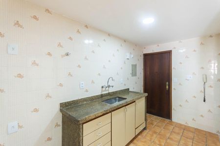 Apartamento à venda com 200m², 3 quartos e 3 vagasCozinha