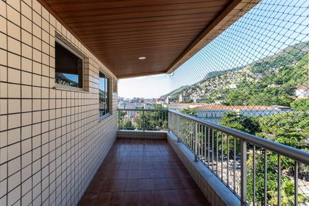 Apartamento à venda com 200m², 3 quartos e 3 vagasVaranda da Sala