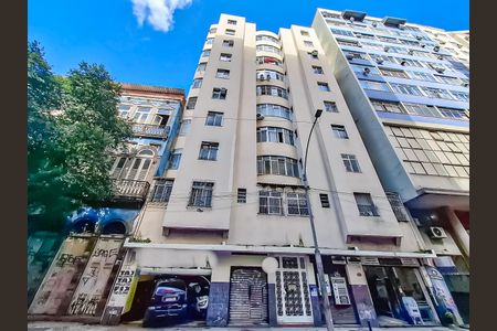 Studio para alugar com 24m², 1 quarto e sem vaga Studio para alugar com 24m², 1 quarto e sem vagaFachada