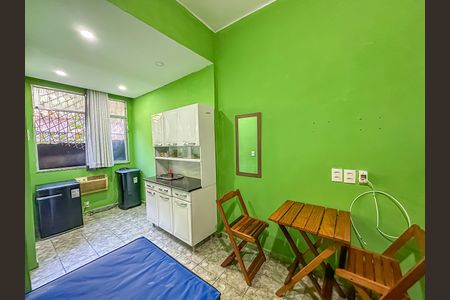 Studio para alugar com 24m², 1 quarto e sem vaga Studio para alugar com 24m², 1 quarto e sem vagaSala/Quarto