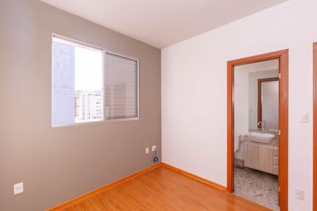 Apartamento à venda com 75m², 2 quartos e 2 vagasQuarto 1