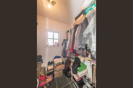 Casa à venda com 134m², 3 quartos e 1 vagaSuíte 2 - Closet