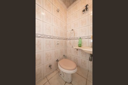 Casa à venda com 134m², 3 quartos e 1 vagaBanheiro da Suíte 2