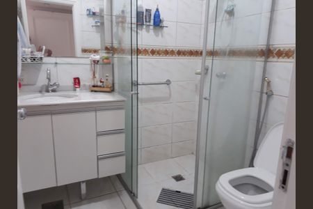 Apartamento para alugar com 200m², 3 quartos e sem vagaBanheiro