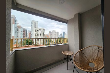 Varanda de kitnet/studio à venda com 1 quarto, 26m² em Vila Olímpia, São Paulo