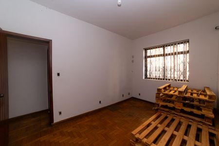 Casa à venda com 155m², 4 quartos e 1 vagaQuarto 1