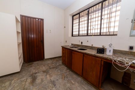Casa à venda com 155m², 4 quartos e 1 vagaCozinha