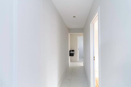 Apartamento à venda com 69m², 2 quartos e 2 vagasCorredor