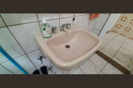 Casa à venda com 175m², 3 quartos e 1 vagaBanheiro