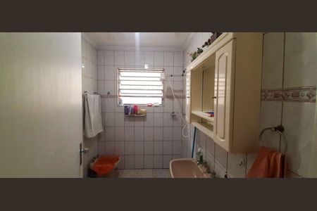 Casa à venda com 175m², 3 quartos e 1 vagaBanheiro 