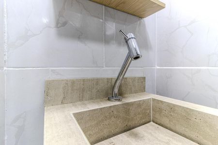 Studio para alugar com 32m², 1 quarto e sem vaga Studio para alugar com 32m², 1 quarto e sem vagaBanheiro Social