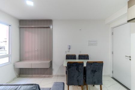 Studio para alugar com 32m², 1 quarto e sem vaga Studio para alugar com 32m², 1 quarto e sem vagaSala