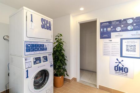 Studio para alugar com 32m², 1 quarto e sem vaga Studio para alugar com 32m², 1 quarto e sem vagaÁrea comum - Lavanderia
