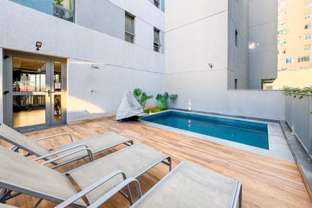 Studio à venda com 28m², 1 quarto e sem vagaÁrea comum - Piscina