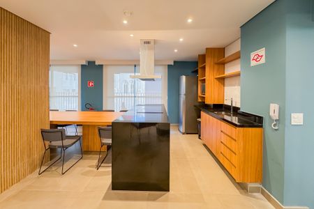 Studio à venda com 28m², 1 quarto e sem vagaÁrea comum - Salão de Festas