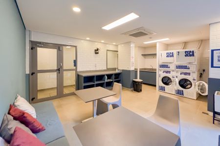 Studio à venda com 28m², 1 quarto e sem vagaÁrea comum - Lavanderia