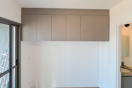 Studio à venda com 28m², 1 quarto e sem vagaArmários
