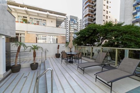 Apartamento à venda com 69m², 2 quartos e 2 vagasÁrea comum - Piscina