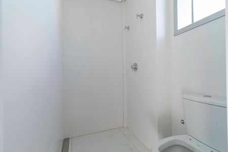 Apartamento à venda com 69m², 2 quartos e 2 vagasBanheiro social