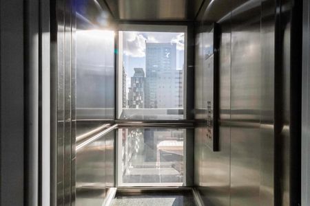 Apartamento à venda com 69m², 2 quartos e 2 vagasElevador panorâmico