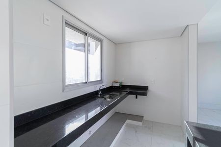 Apartamento à venda com 69m², 2 quartos e 2 vagasCozinha