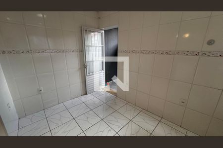 Casa à venda com 229m², 4 quartos e 2 vagas Casa à venda com 229m², 4 quartos e 2 vagasCozinha