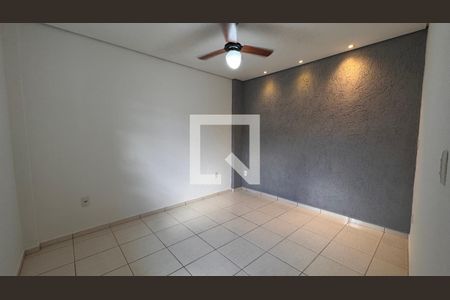 Casa à venda com 229m², 4 quartos e 2 vagas Casa à venda com 229m², 4 quartos e 2 vagasQuarto 3
