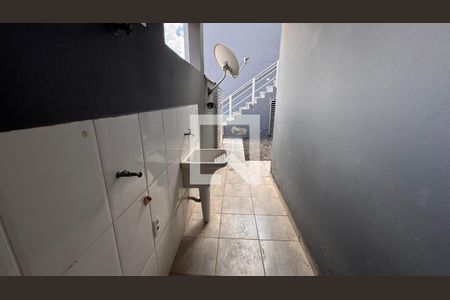 Casa à venda com 229m², 4 quartos e 2 vagas Casa à venda com 229m², 4 quartos e 2 vagasÁrea de Serviço