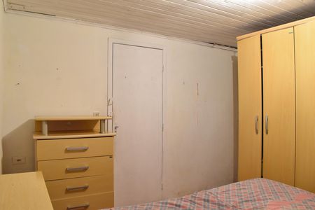 Casa para alugar com 70m², 2 quartos e 1 vagaQuarto 1